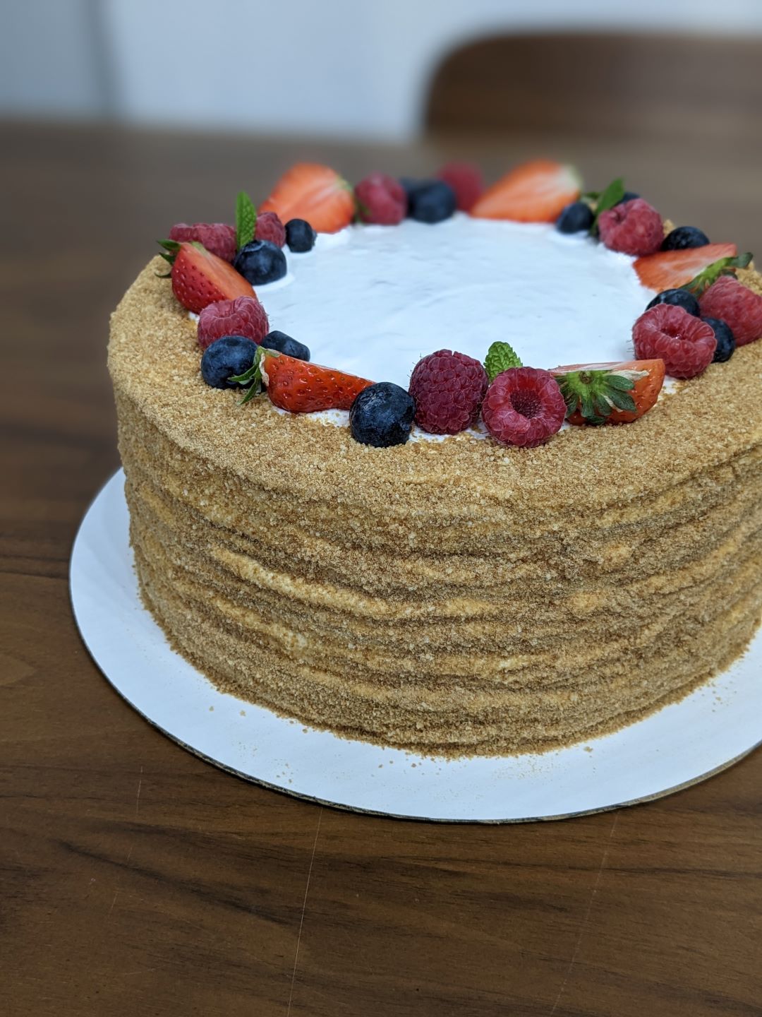 HONEY CAKE {MEDOVIK}